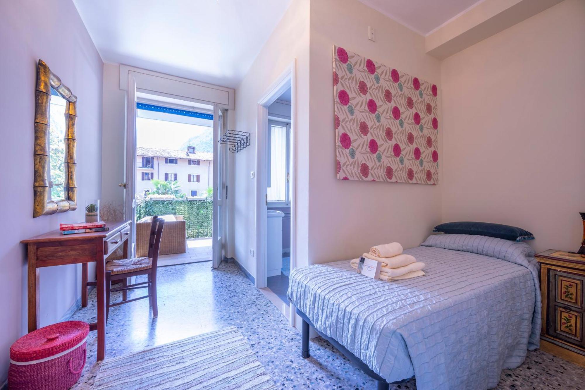Riva Dante Apartment - Happy Rentals Exterior foto